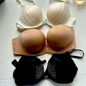 Set of 3 VS push up bras